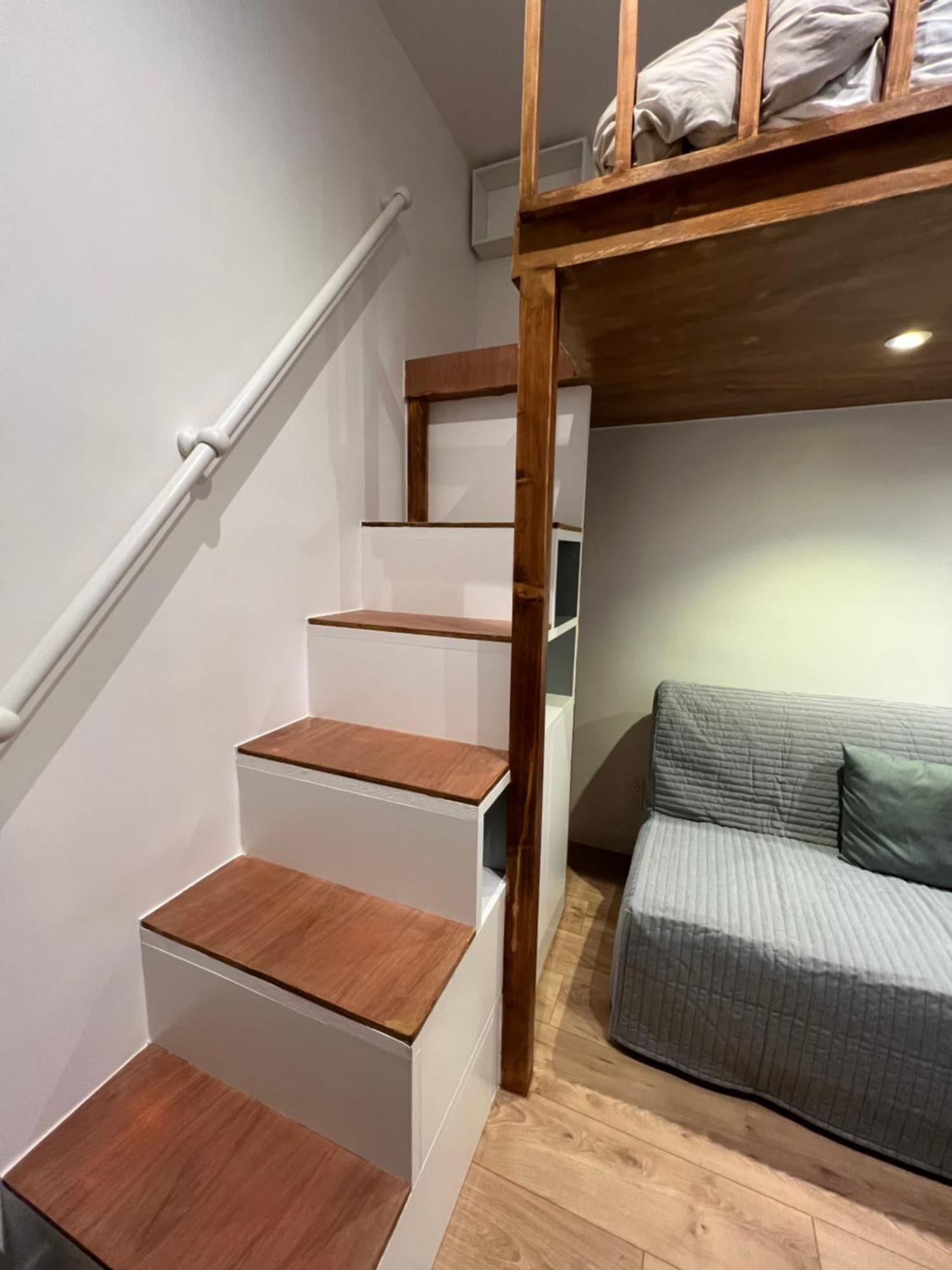 Appartamento Charme Cosy Au Coeur De Parigi Esterno foto